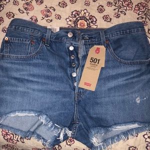 New Levi shorts